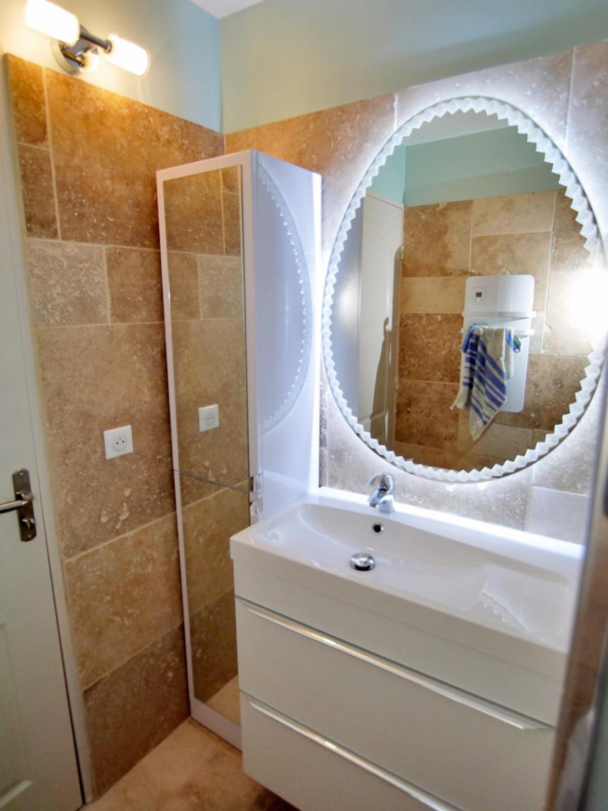 Appartement Modern With Terrace And 5 Min Away *