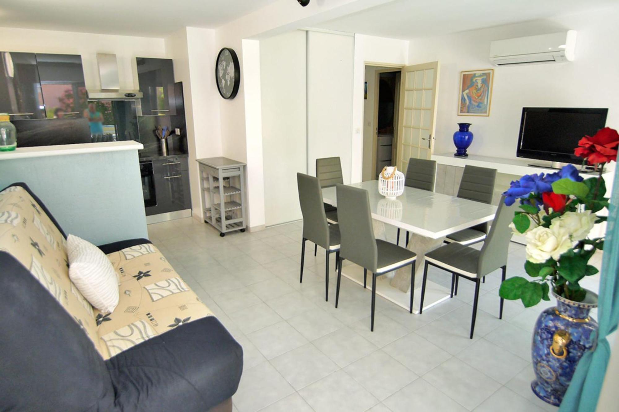 Appartement Modern With Terrace And 5 Min Away